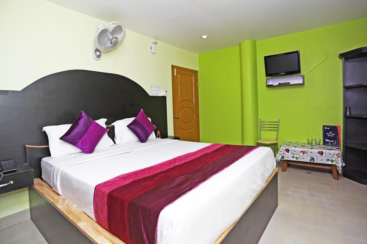 Oyo 9589 Hotel Aries Port Blair Buitenkant foto